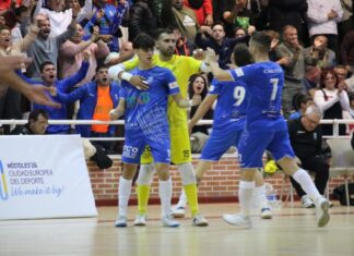 El FS Móstoles sigue líder de Segunda División tras empatar en el derbi madrileño