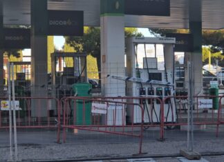 Reapertura de la gasolinera de Los Rosales en Móstoles