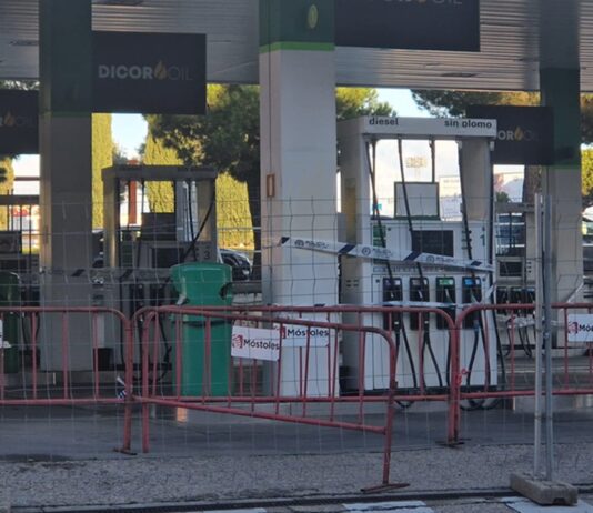 Reapertura de la gasolinera de Los Rosales en Móstoles