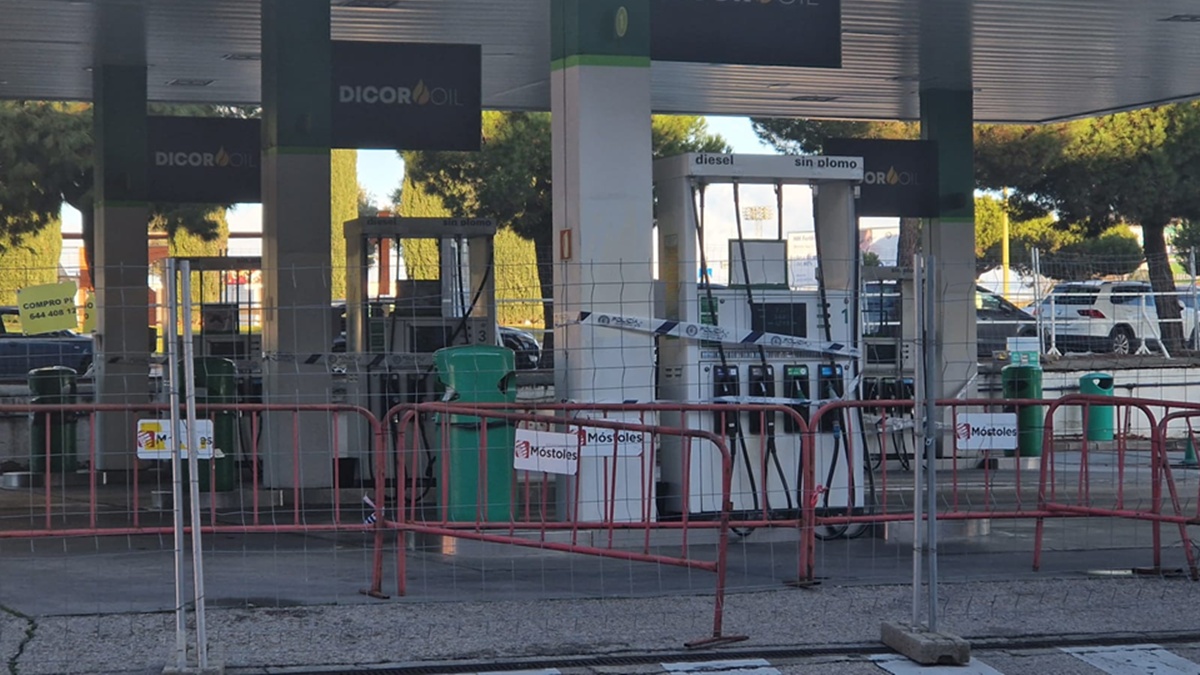 Reapertura de la gasolinera de Los Rosales en Móstoles