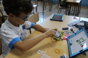 España necesita más profesionales en Ciencias de la Computación: así avanza la educación hacia el futuro digital