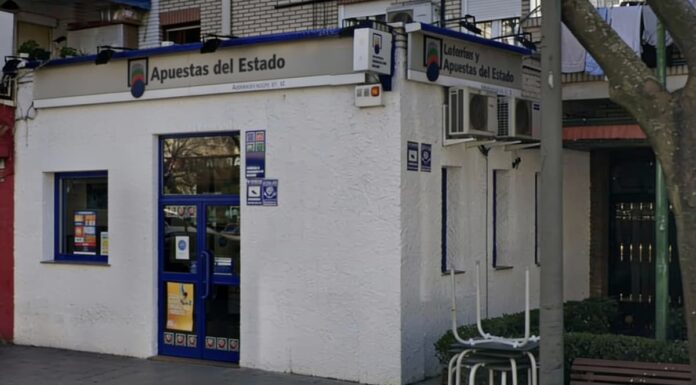Una administración de Loterías de Móstoles reparte el segundo premio de la Bonoloto Una administración de Loterías de Móstoles reparte el segundo premio de la Bonoloto