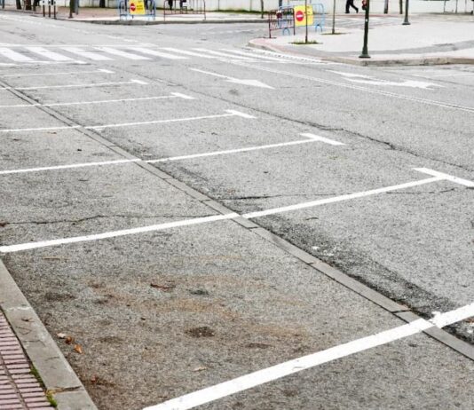La Avenida Iker Casillas de Móstoles reduce su vía a un carril y tendrá nuevas plazas de aparcamiento La Avenida Iker Casillas de Móstoles reduce su vía a un carril y tendrá nuevas plazas de aparcamiento