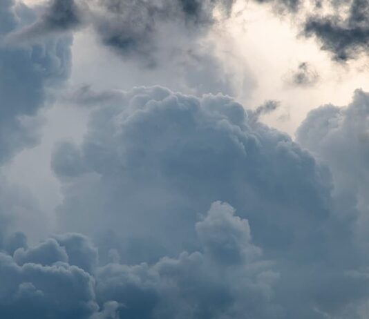 Así será el tiempo de esta semana en Móstoles: frío y algunas tormentas