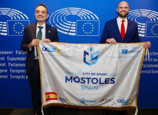 Móstoles recibe el título de Ciudad Europea del Deporte 2026 en Bruselas