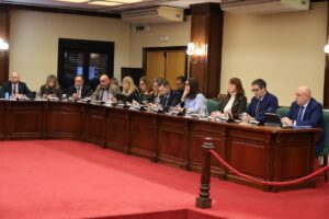 El pabellón municipal PAU-4-Móstoles Sur llevará el nombre de Paco Sedano