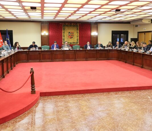 Móstoles pide al Estado un "fondo extraordinario" para afrontar la subida salarial de los empleados públicos