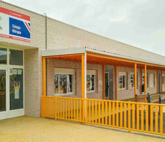 Las familias de Móstoles verán favorecida su conciliación tras la aprobación de la jornada partida en colegios públicos