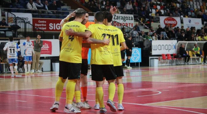 El FS Móstoles pierde en Zaragoza, pero acaba el año en puestos de playoffs de ascenso
