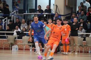 El FS Móstoles regresa con victoria y se convierte en la única nota positiva del fin de semana