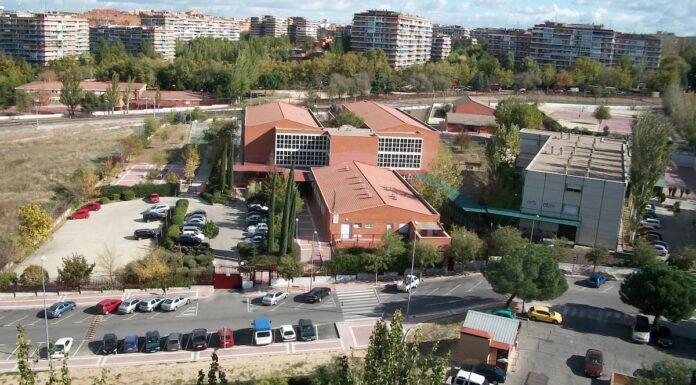 Denuncian la situación insostenible en un instituto de Móstoles: riesgo para la salud y baños cerrados