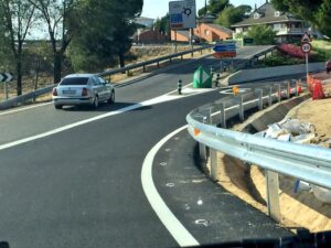 Móstoles se planta contra las pantallas de la A-5: denuncian muros de 5 metros cerca de las casas en Parque Coimbra