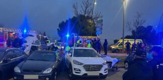 Fuerte despliegue de emergencias tras un accidente de tráfico en la Avenida de Portugal en Móstoles
