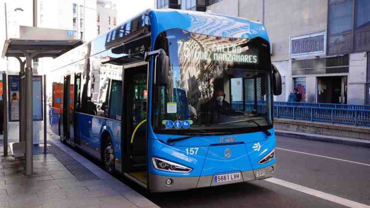 Los vecinos de Móstoles podrán aprovechar la gratuidad del viaje en autobús los días 8 y 9 de enero en Madrid Los vecinos de Móstoles podrán aprovechar la gratuidad del viaje en autobús los días 8 y 9 de enero en Madrid