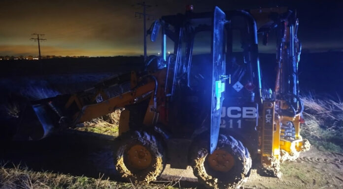 Detenido un hombre por robar una máquina excavadora en Móstoles Detenido un hombre por robar una máquina excavadora en Móstoles