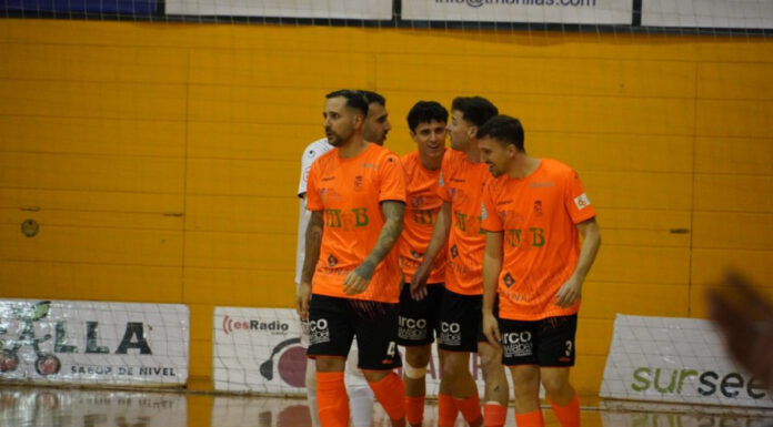 El FS Móstoles cae goleado y se aleja del ascenso directo a Primera División