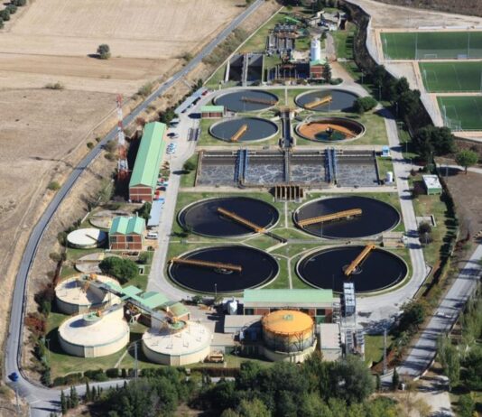 Móstoles estrena una planta pionera para controlar y eliminar microplásticos del agua residual