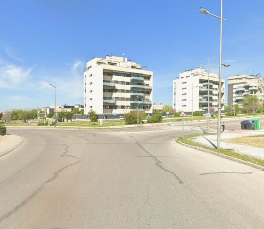 Los vecinos del PAU-4 de Móstoles reclaman su salida a la M-50 y M-506 tras 12 años de espera Los vecinos del PAU-4 de Móstoles reclaman su salida a la M-50 y M-506 tras 12 años de espera