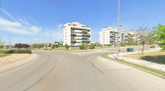 Los vecinos del PAU-4 de Móstoles reclaman su salida a la M-50 y M-506 tras 12 años de espera Los vecinos del PAU-4 de Móstoles reclaman su salida a la M-50 y M-506 tras 12 años de espera