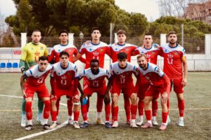 El CD Móstoles URJC inicia el año con remontada y victoria y colidera su grupo de Tercera RFEF