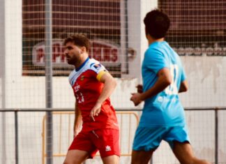 El CD Móstoles URJC inicia el año con remontada y victoria y colidera su grupo de Tercera RFEF