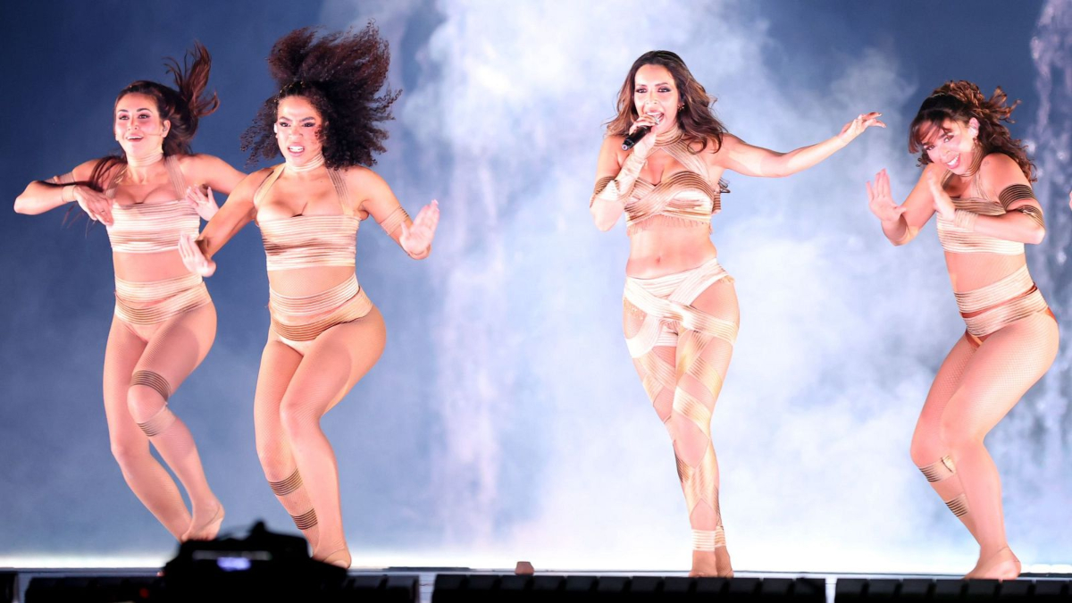 Polémica eliminación de Atyat: la cantante de Móstoles, sin final del Benidorm Fest pese a los votos del público Polémica eliminación de Atyat: la cantante de Móstoles, sin final del Benidorm Fest pese a los votos del público