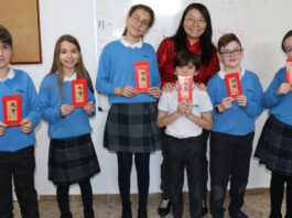 Educación de vanguardia a un paso de Móstoles: Los beneficios de aprender chino desde la etapa de Primaria