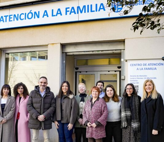 Móstoles inaugura su Centro de Atención a la Familia Móstoles inaugura su Centro de Atención a la Familia