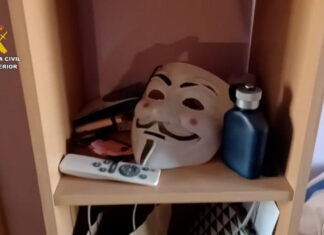 Detienen en Móstoles a un cabecilla de Anonymus por ciberataques a organismos públicos tras la Dana