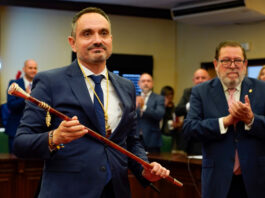 Manuel Bautista niega las acusaciones, defiende su inocencia y rechaza dimitir como alcalde de Móstoles Manuel Bautista niega las acusaciones, defiende su inocencia y rechaza dimitir como alcalde de Móstoles