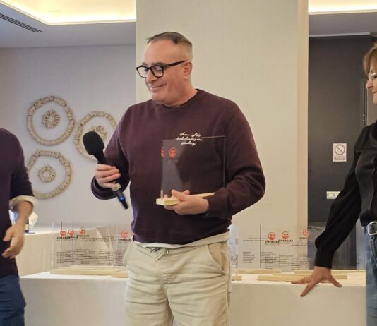 Último evento de la Asociación Sinergias en Móstoles para despedir la organización