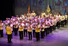 Banda Municipal Juvenil y Grupo de Mayorets de Móstoles.