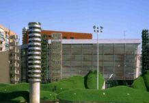 Vox Móstoles y los vecinos emiten numerosas quejas tras un cambio de horario de una actividad cultural "sin causa justificada"