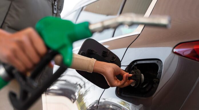 El precio de la gasolina se dispara: las 5 gasolineras más baratas para llenar el depósito en Móstoles