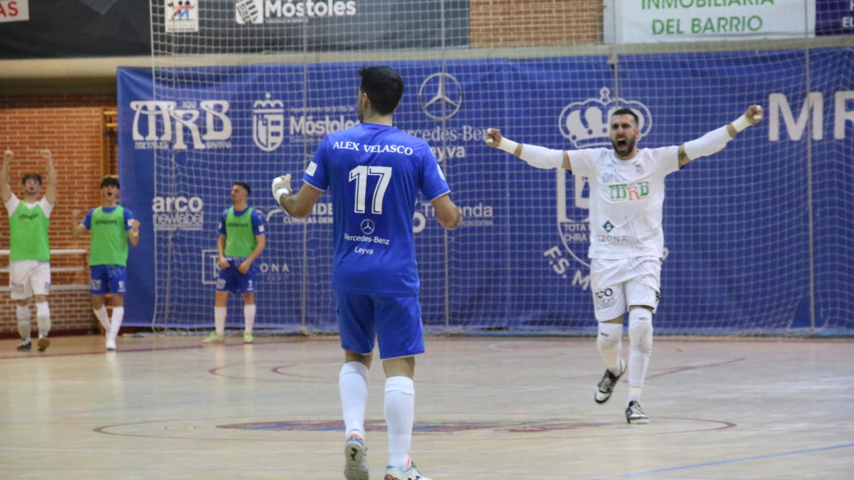 El FS Móstoles se reengancha al ascenso y el CD Móstoles URJC se lo complica El FS Móstoles se reengancha al ascenso y el CD Móstoles URJC se lo complica