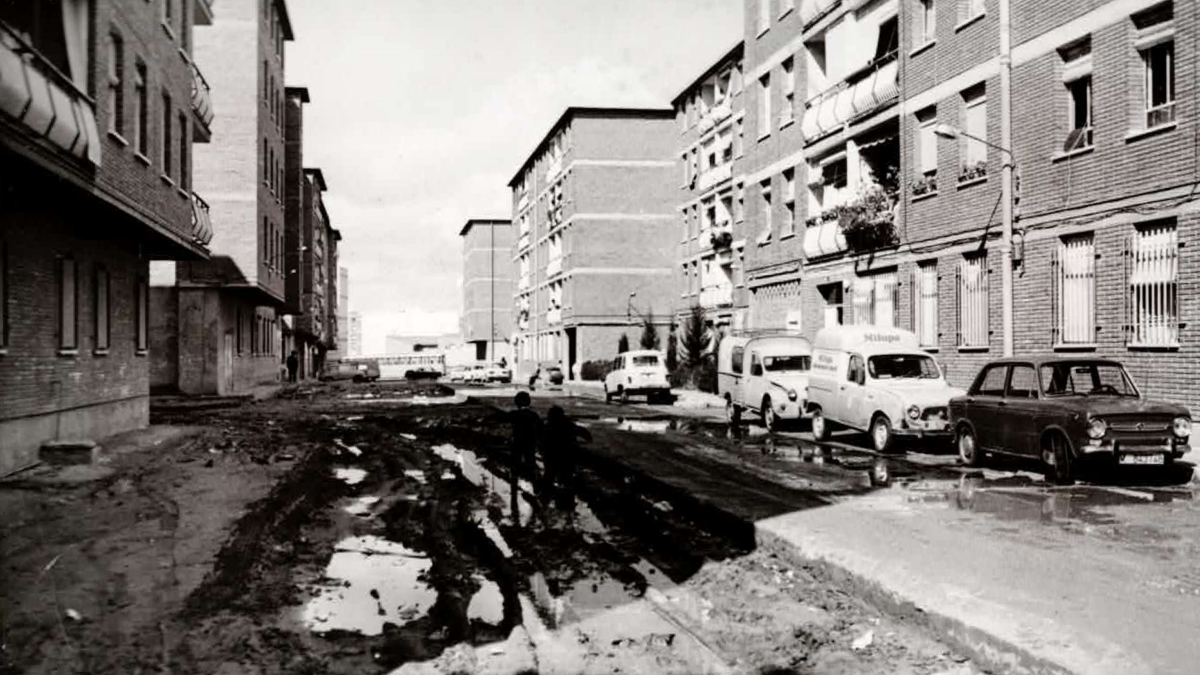 Cuando cruzar la calle Valladolid de Móstoles era un juego