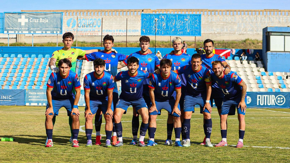 El CD Móstoles URJC pierde en el descuento y su ascenso a Segunda RFEF corre serio peligro