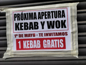 Kebab gratis en Móstoles: Dulon Kebab & Wok abre sus puertas en la ciudad con una gran promoción