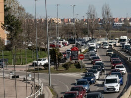 Contra el colapso de la M-506: vecinos de Móstoles y Fuenlabrada se unen y anuncian una recogida de firmas