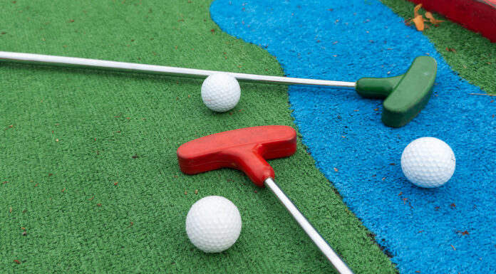 Un nuevo minigolf abre sus puertas muy cerca de Móstoles: apertura de Pirate Golf en intu Xanadú