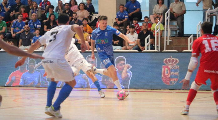 El CD Móstoles URJC se aleja del ascenso y el FS Móstoles sigue soñando con los playoffs