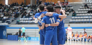 El FS Móstoles despide la temporada regular con derrota y ya piensa en los playoffs de ascenso El FS Móstoles despide la temporada regular con derrota y ya piensa en los playoffs de ascenso