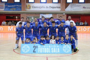 El FS Móstoles despide la temporada regular con derrota y ya piensa en los playoffs de ascenso