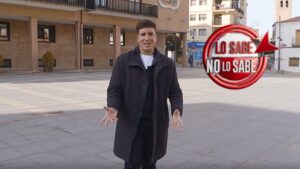 Xuso Jones vuelve a Móstoles con su último programa de ‘Lo sabe, no lo sabe’ en el Mercado Goyesco