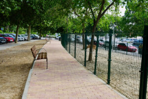 Móstoles contará con una nueva fuente y un área de esparcimiento canina: obras en la calle Nicaragua