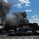 Incendio en Móstoles moviliza a bomberos y policía