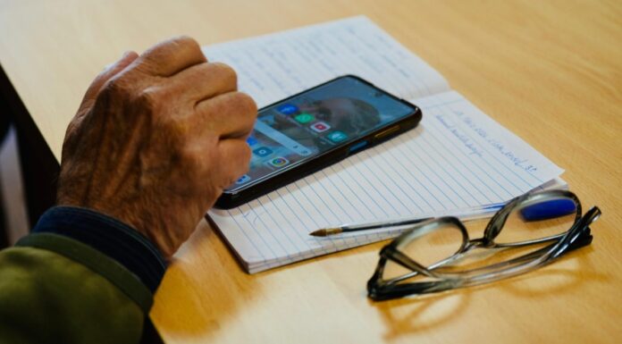 Móstoles refuerza la digitalización de los centros municipales de mayores