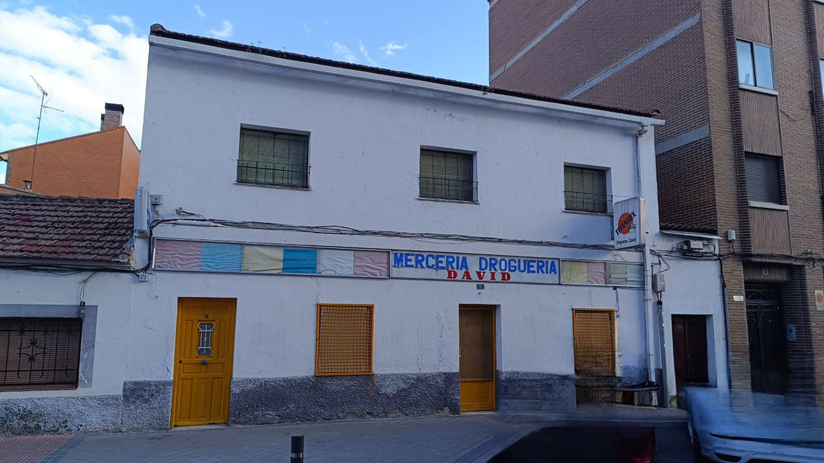 Mercería y Droguería David cierra sus puertas en Móstoles casi 90 años después de su apertura