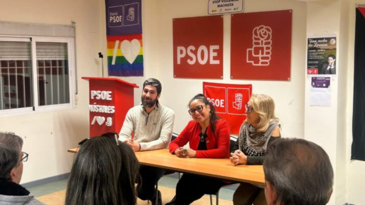 El PSOE de Móstoles organiza un servicio de información gratis para la regularización de personas migrantes