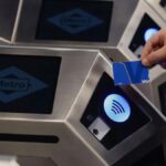 Los vecinos de Móstoles podrán pagar con tarjeta en los tornos del Metro desde el 1 de junio